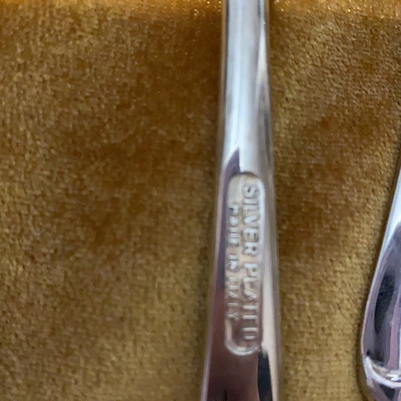 Vintage silver plated serving spoons. Made n Italy - Picture 6 of 10